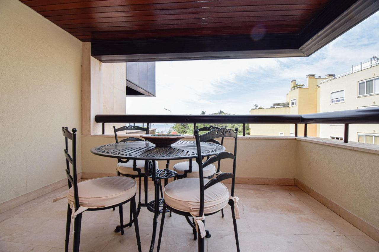 Stylish One Bedroom Apartment With Swimming Pool Cascais Eksteriør bilde
